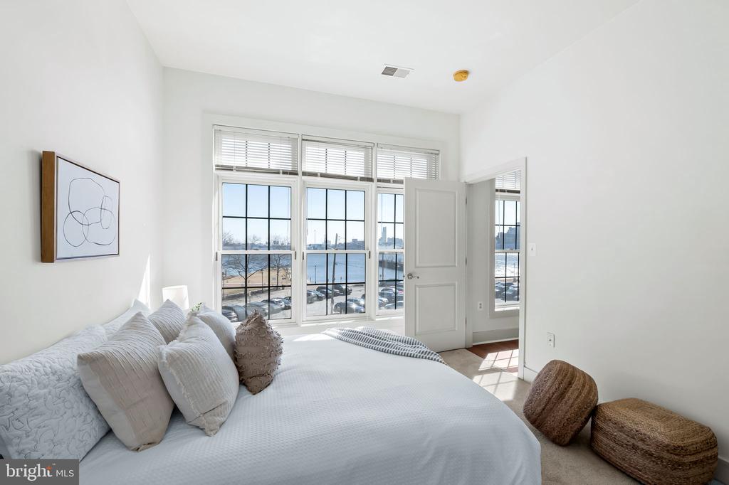 1500 THAMES ST #301