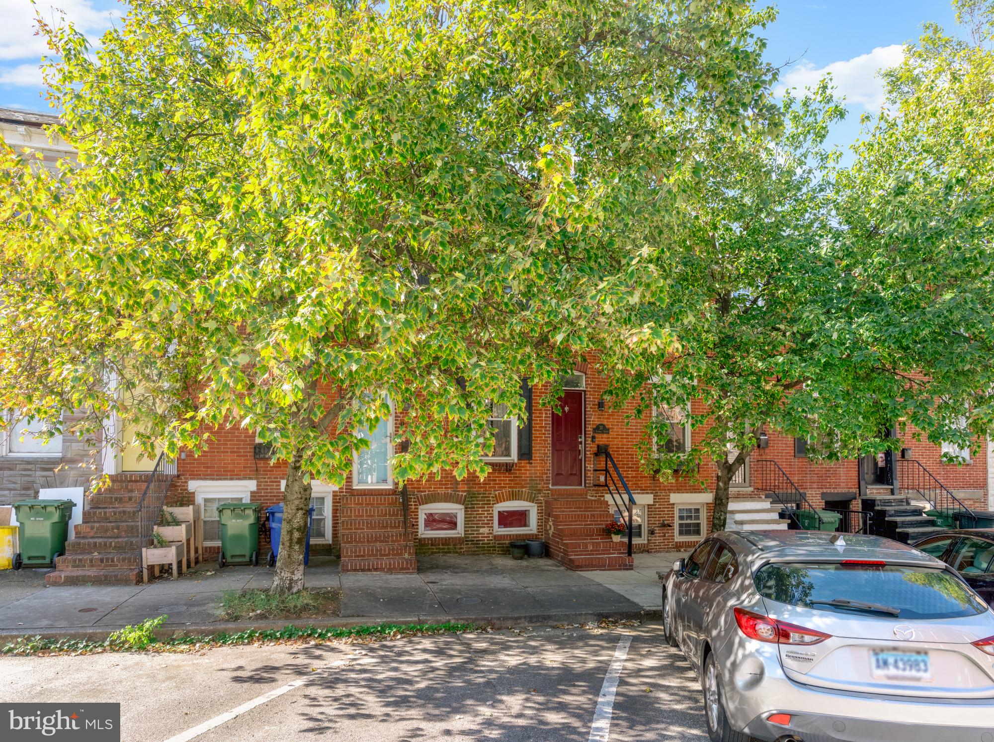 37 E RANDALL STREET