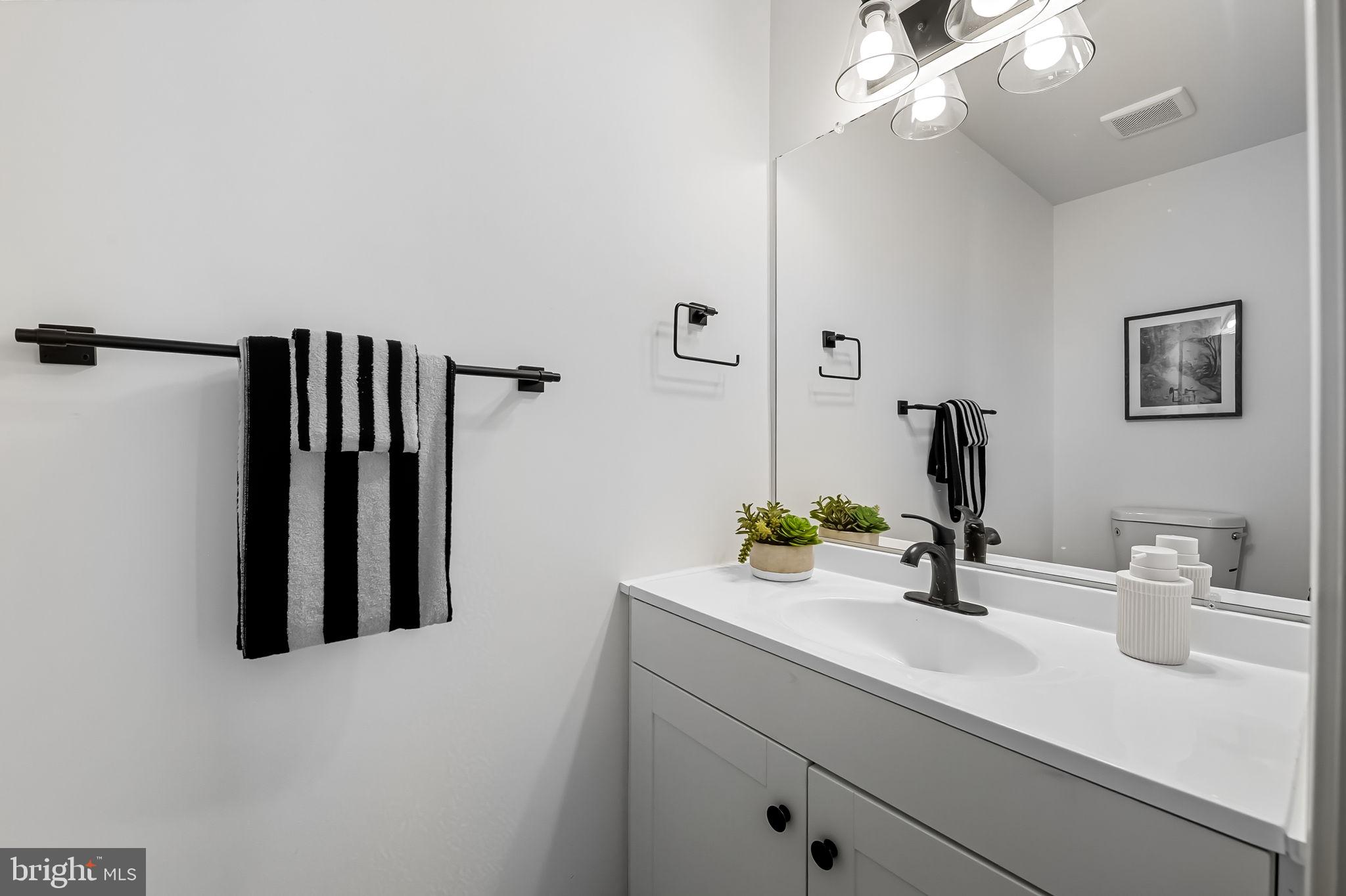 1724 S HANOVER STREET