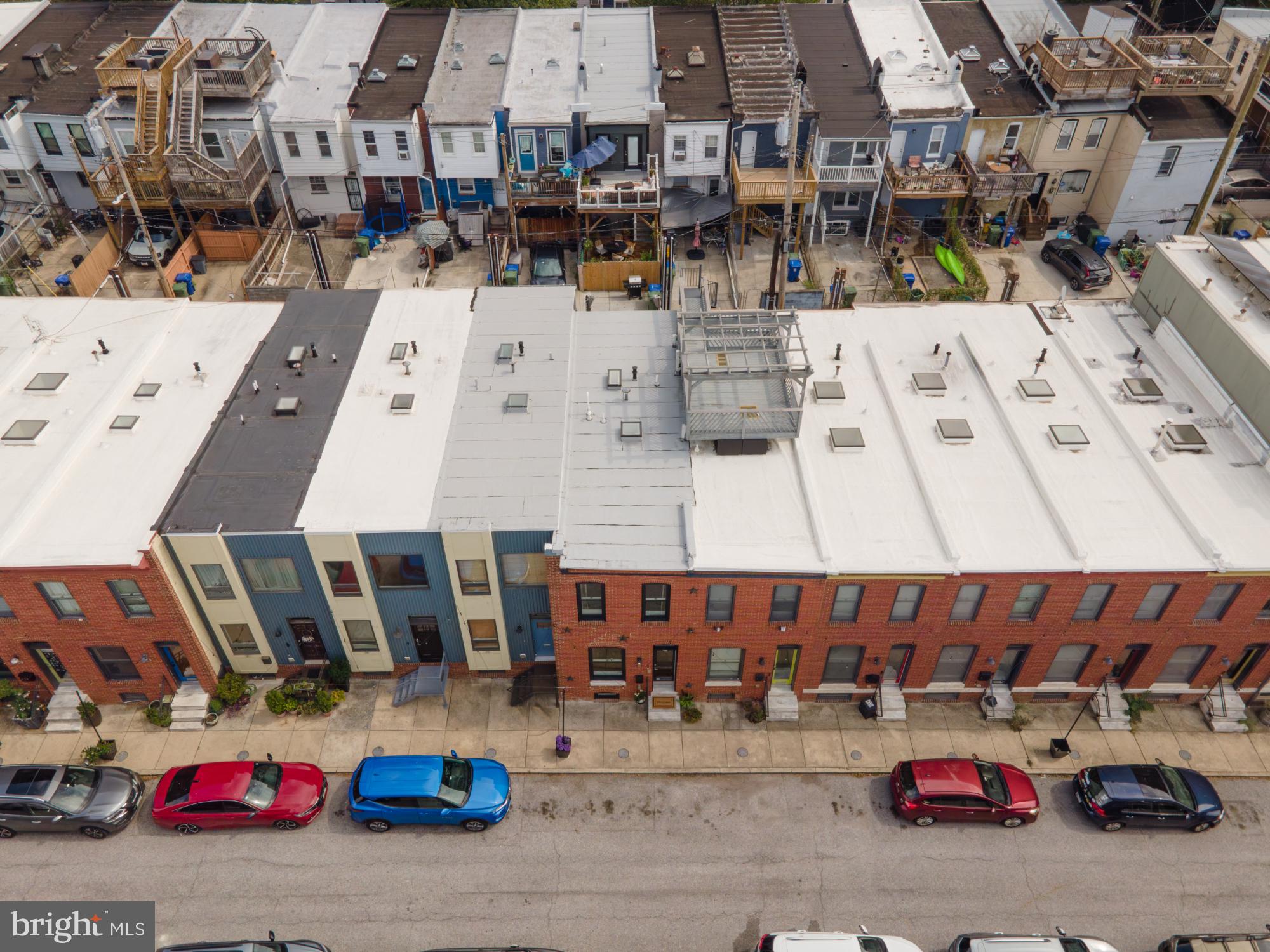 15 DECKER AVENUE