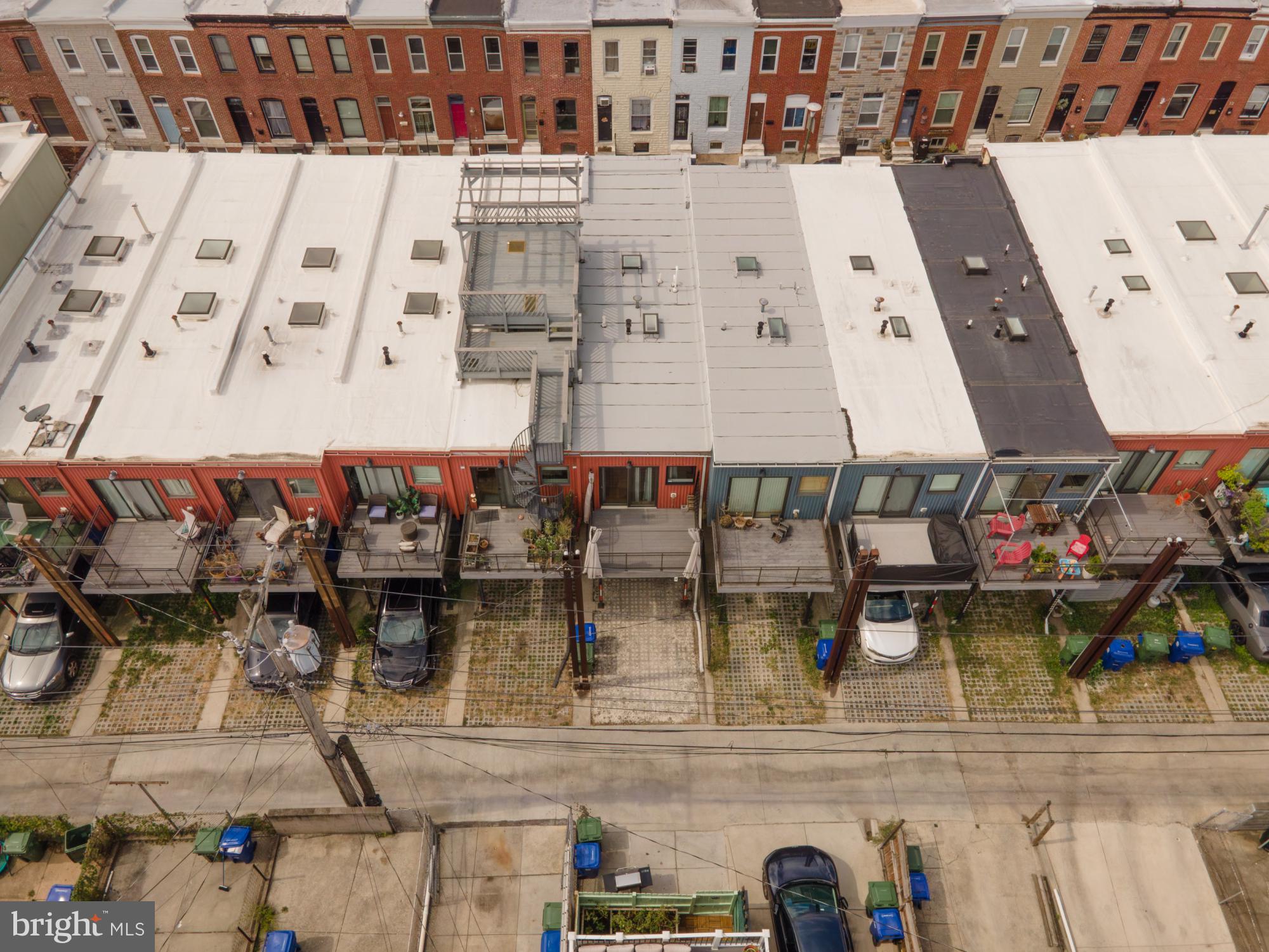 15 DECKER AVENUE