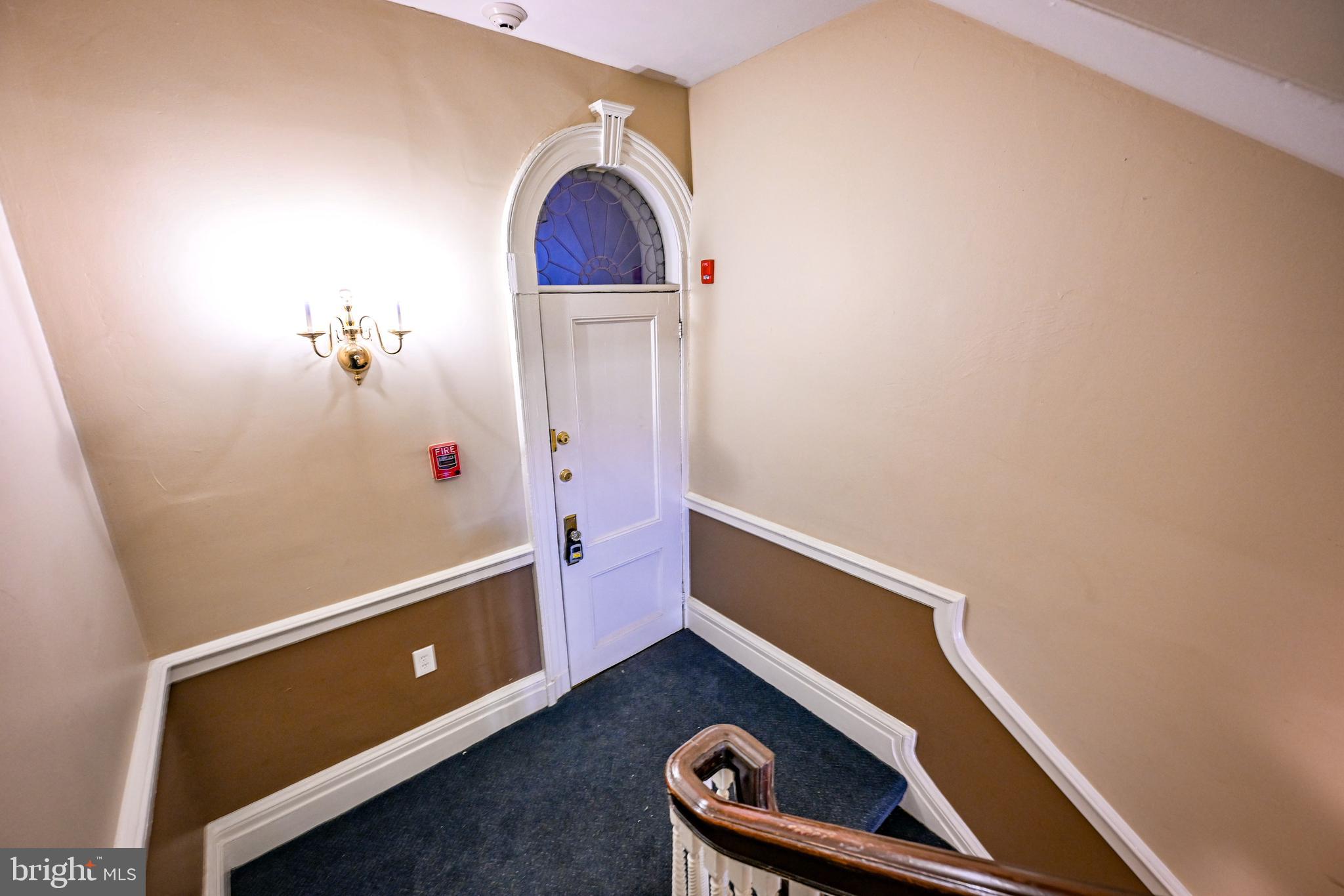 10 W MADISON STREET 21