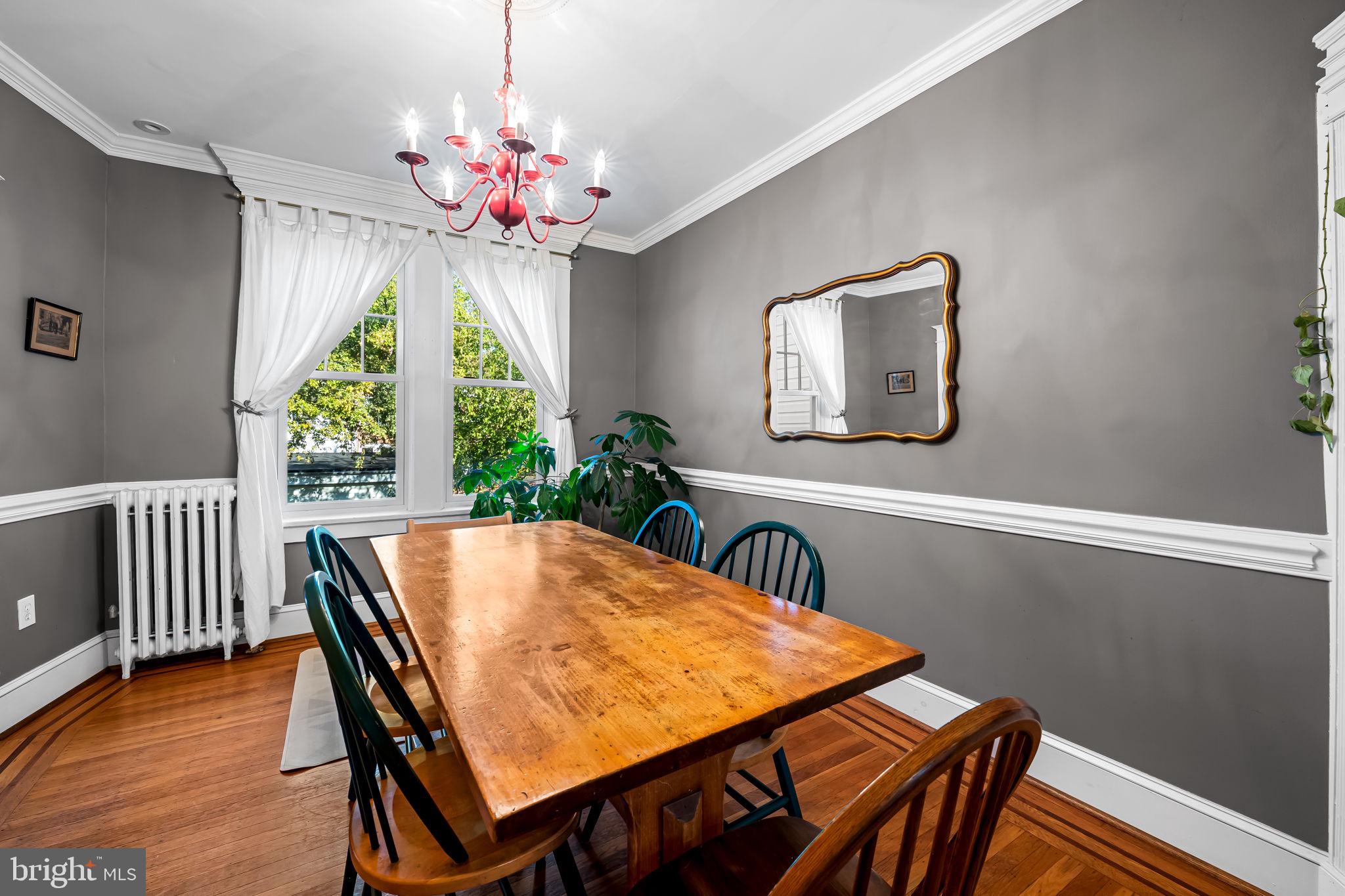 2917 CRESMONT AVENUE