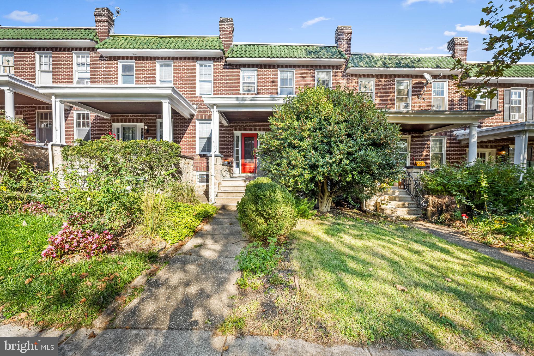 2917 CRESMONT AVENUE