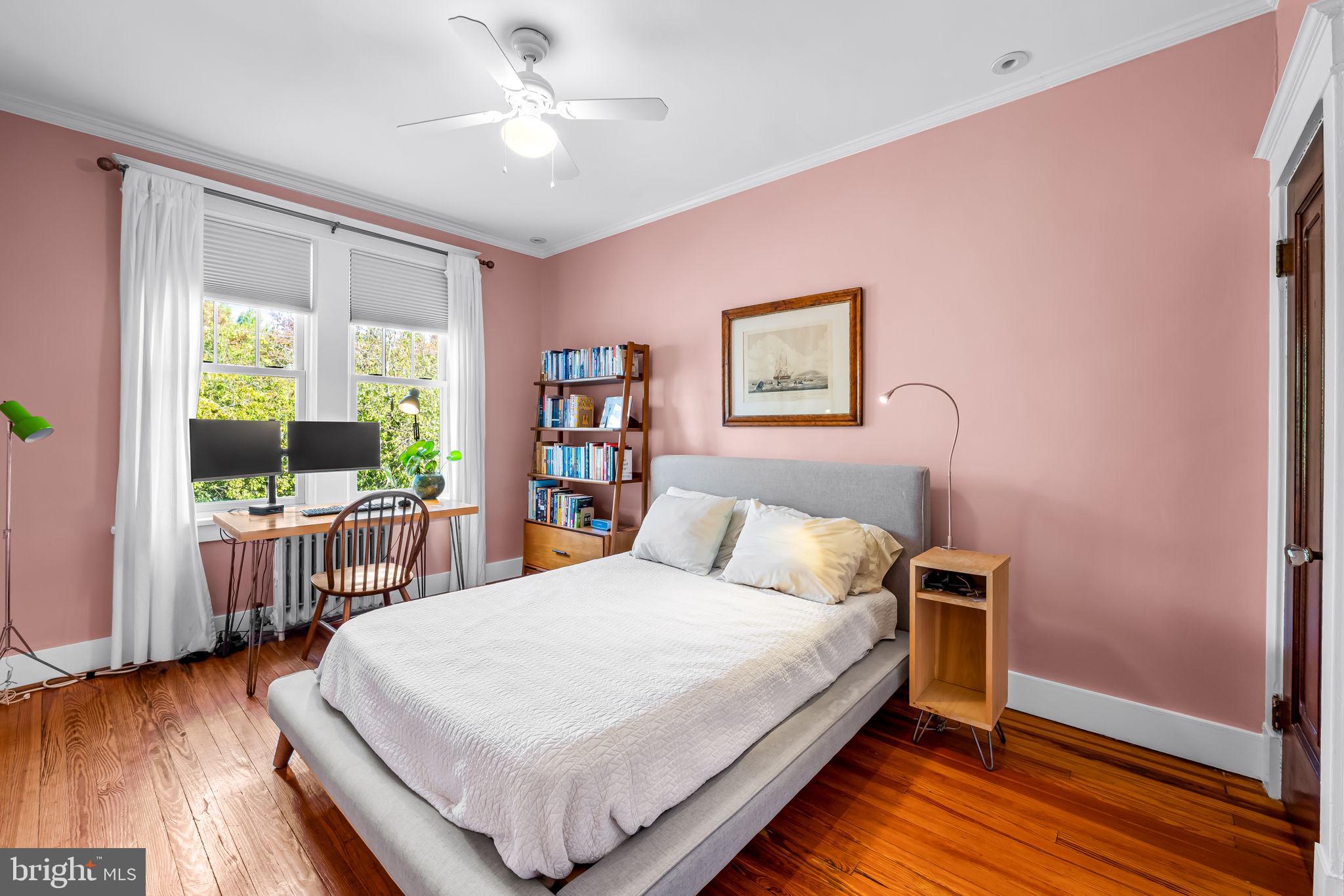 2917 CRESMONT AVENUE