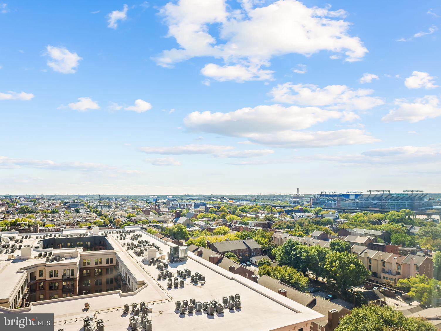 10 E LEE STREET 1103