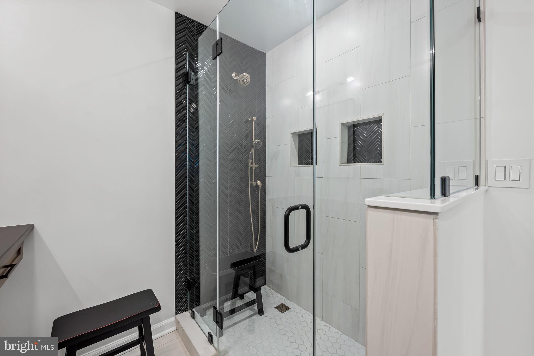 10 E LEE STREET 1103