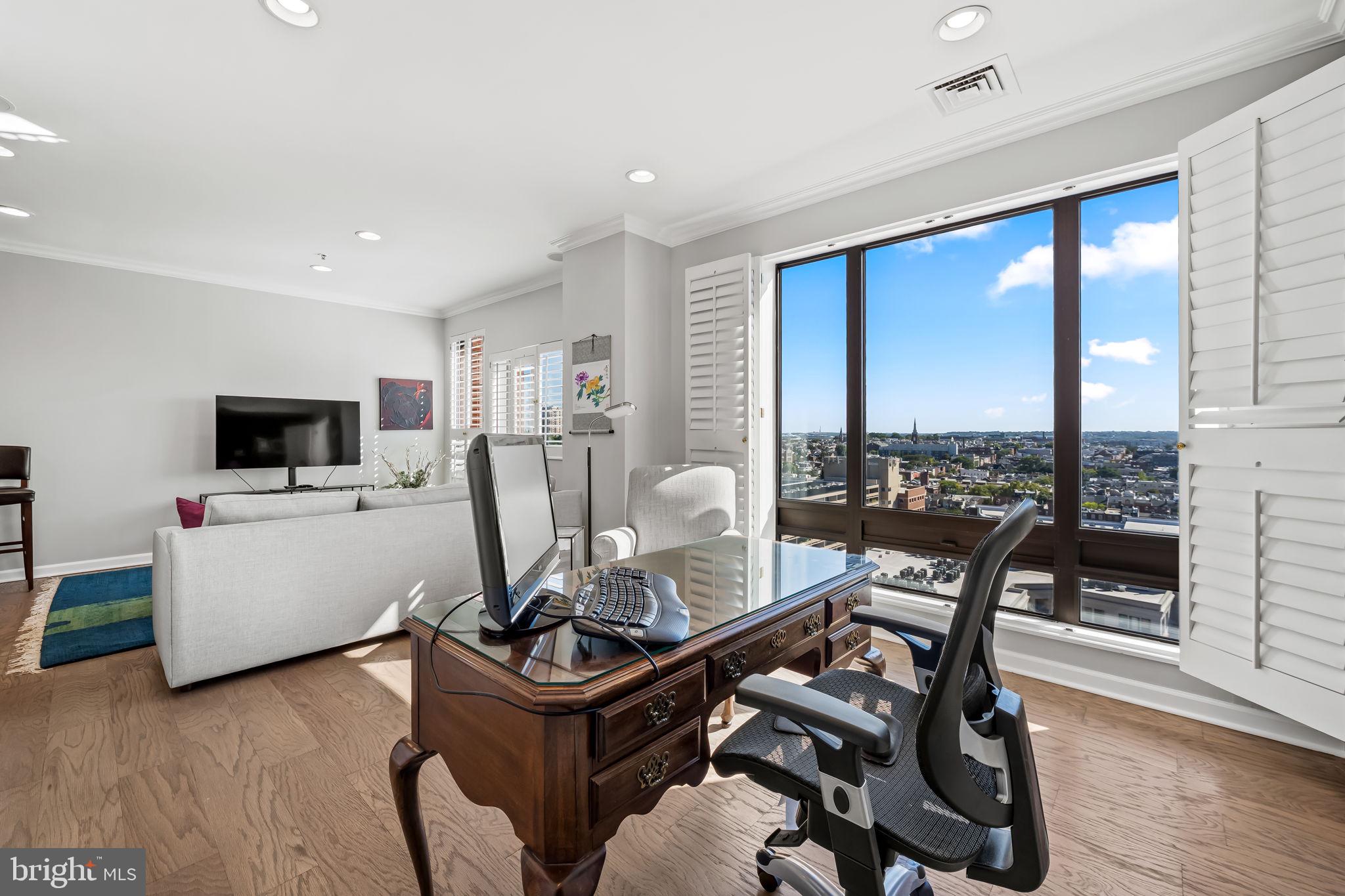 10 E LEE STREET 1103