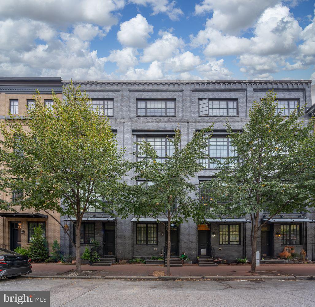 1735 ALICEANNA STREET