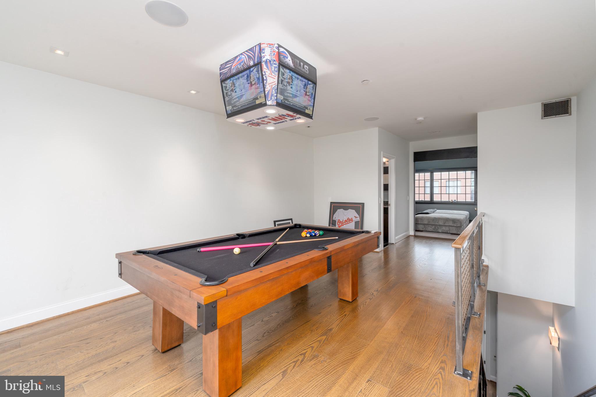 1735 ALICEANNA STREET