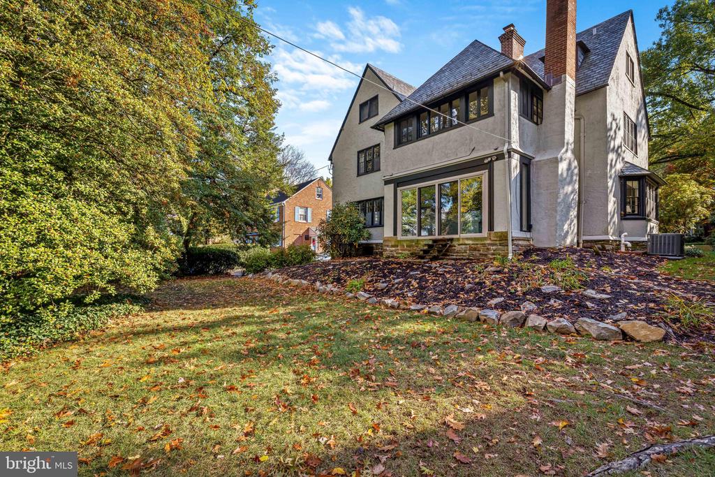 308 NORTHFIELD PLACE