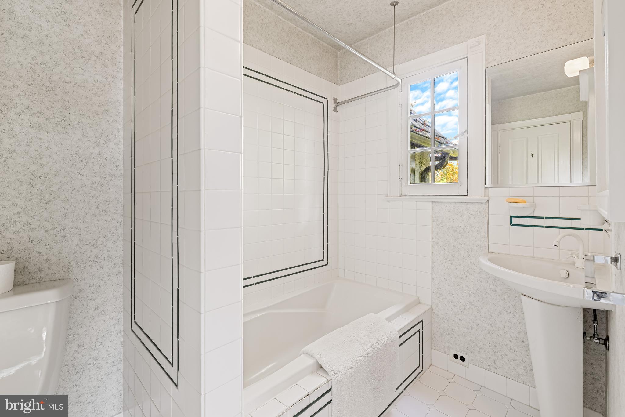 308 NORTHFIELD PLACE