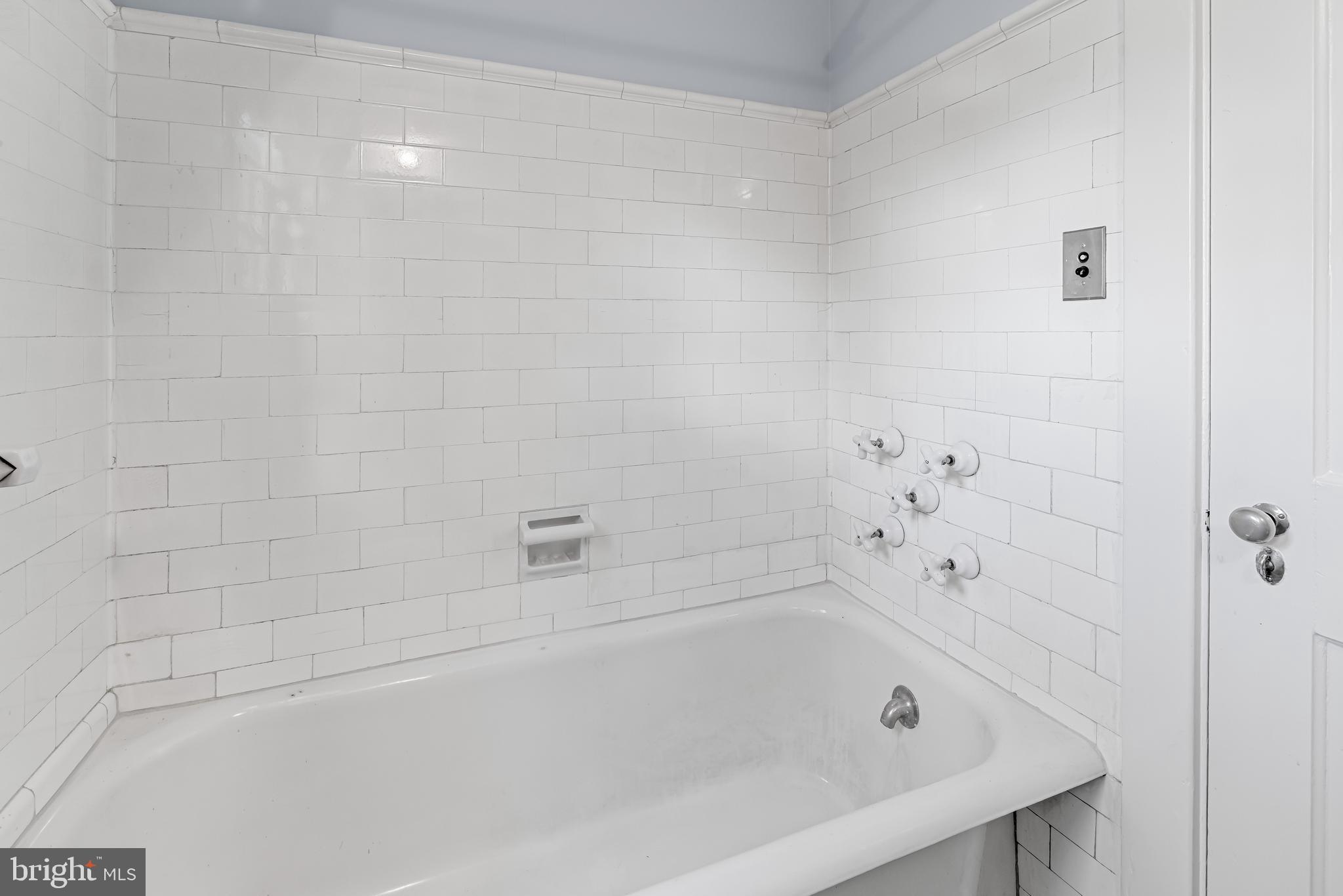 308 NORTHFIELD PLACE