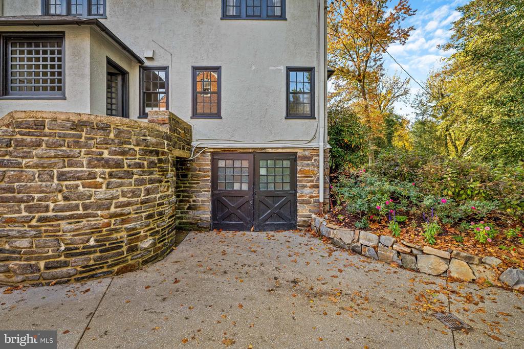 308 NORTHFIELD PLACE
