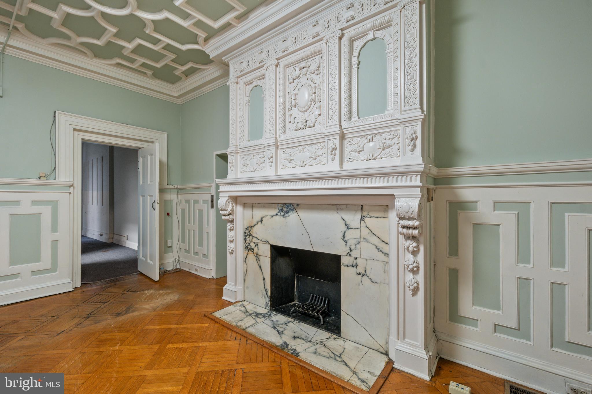 1118 SAINT PAUL STREET 11