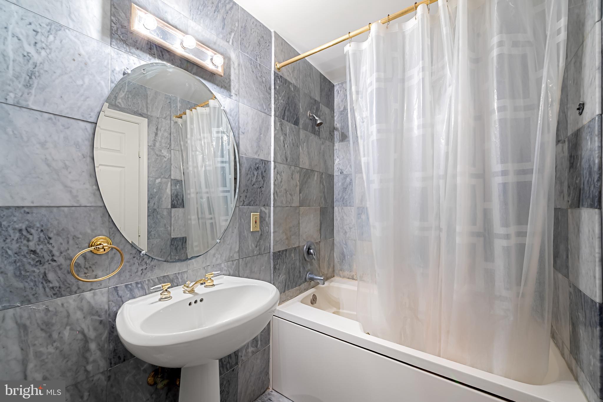 3801 CANTERBURY ROAD 811