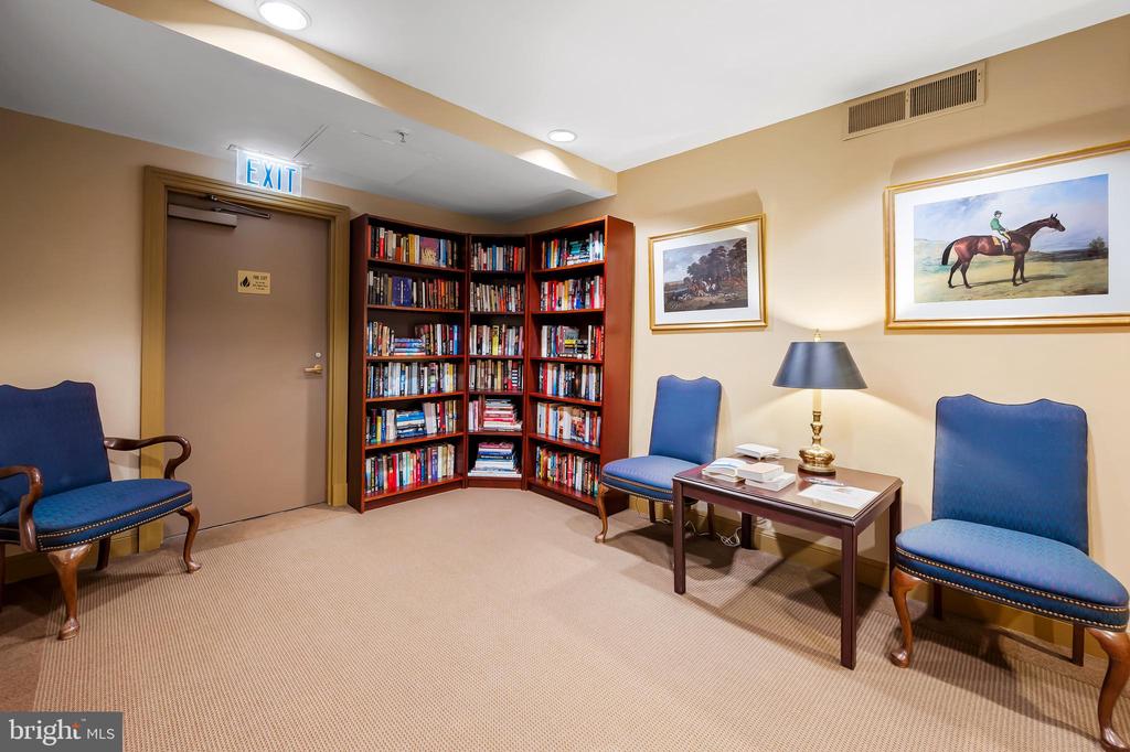 3801 CANTERBURY ROAD 811