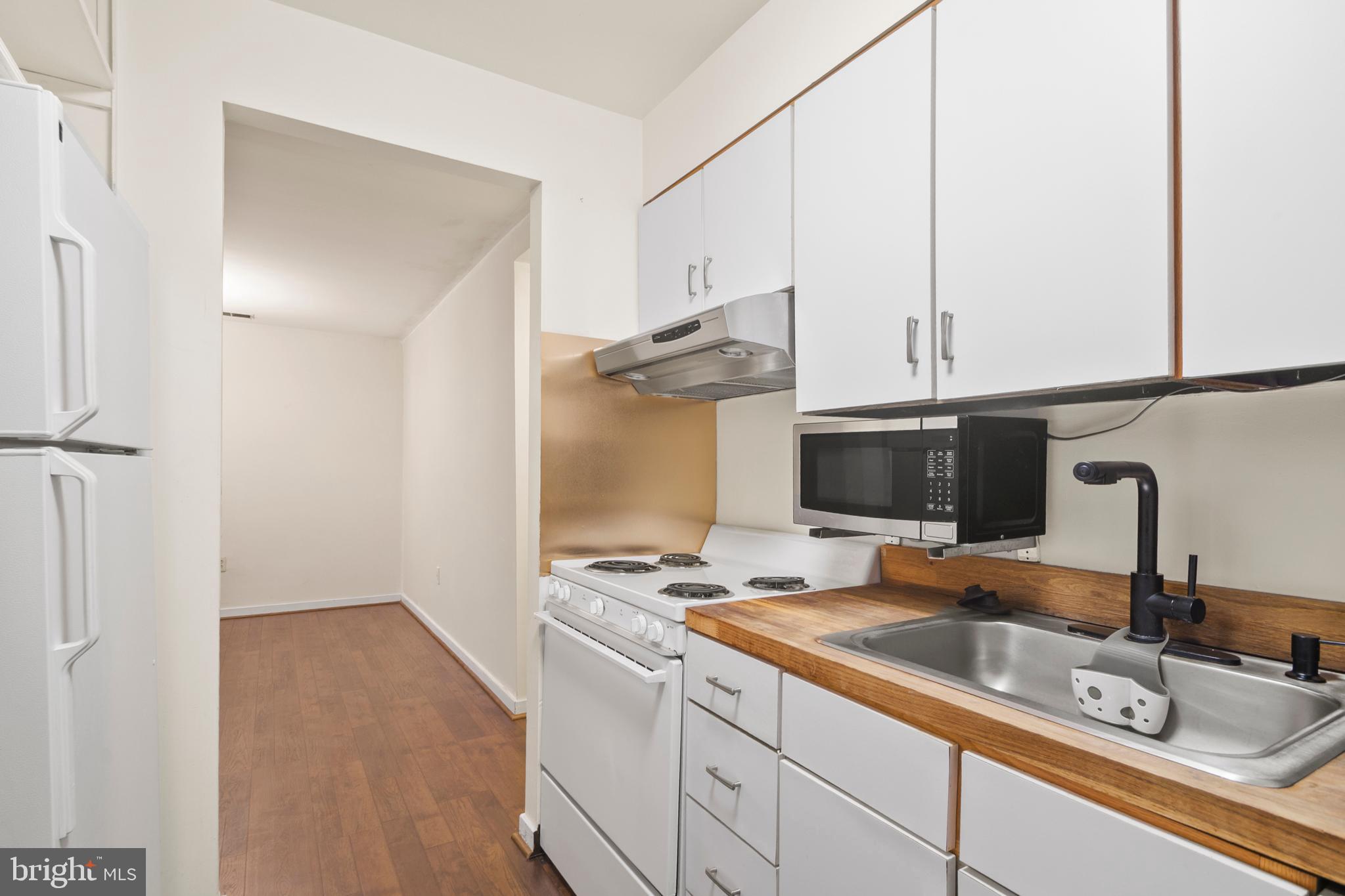 123 W CONWAY STREET R 58