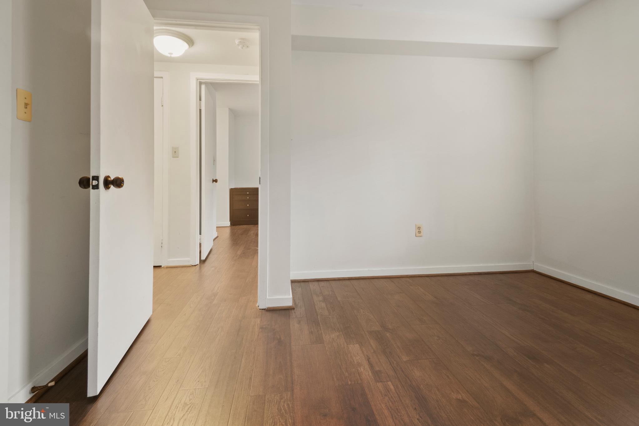 123 W CONWAY STREET R 58