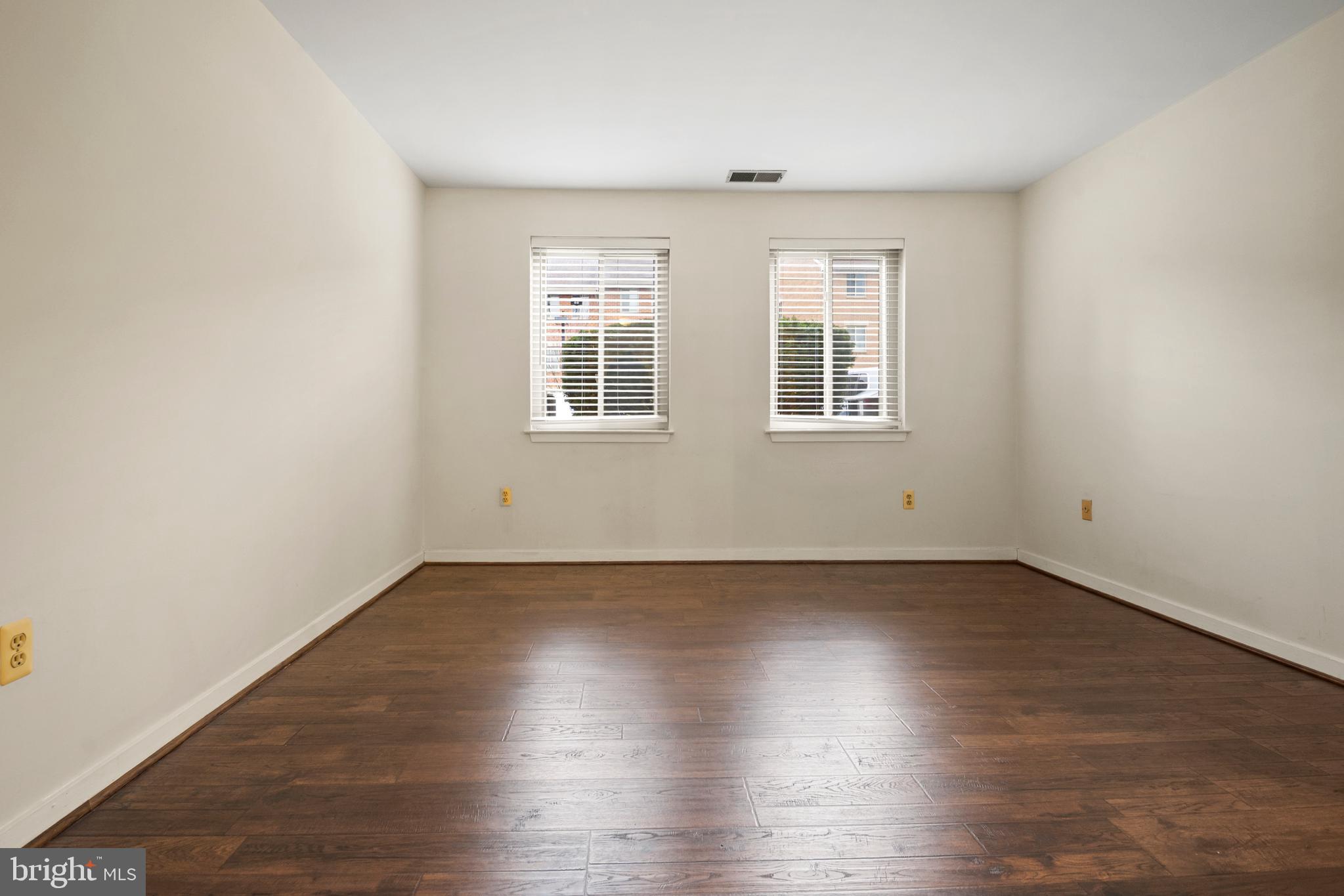 123 W CONWAY STREET R 58