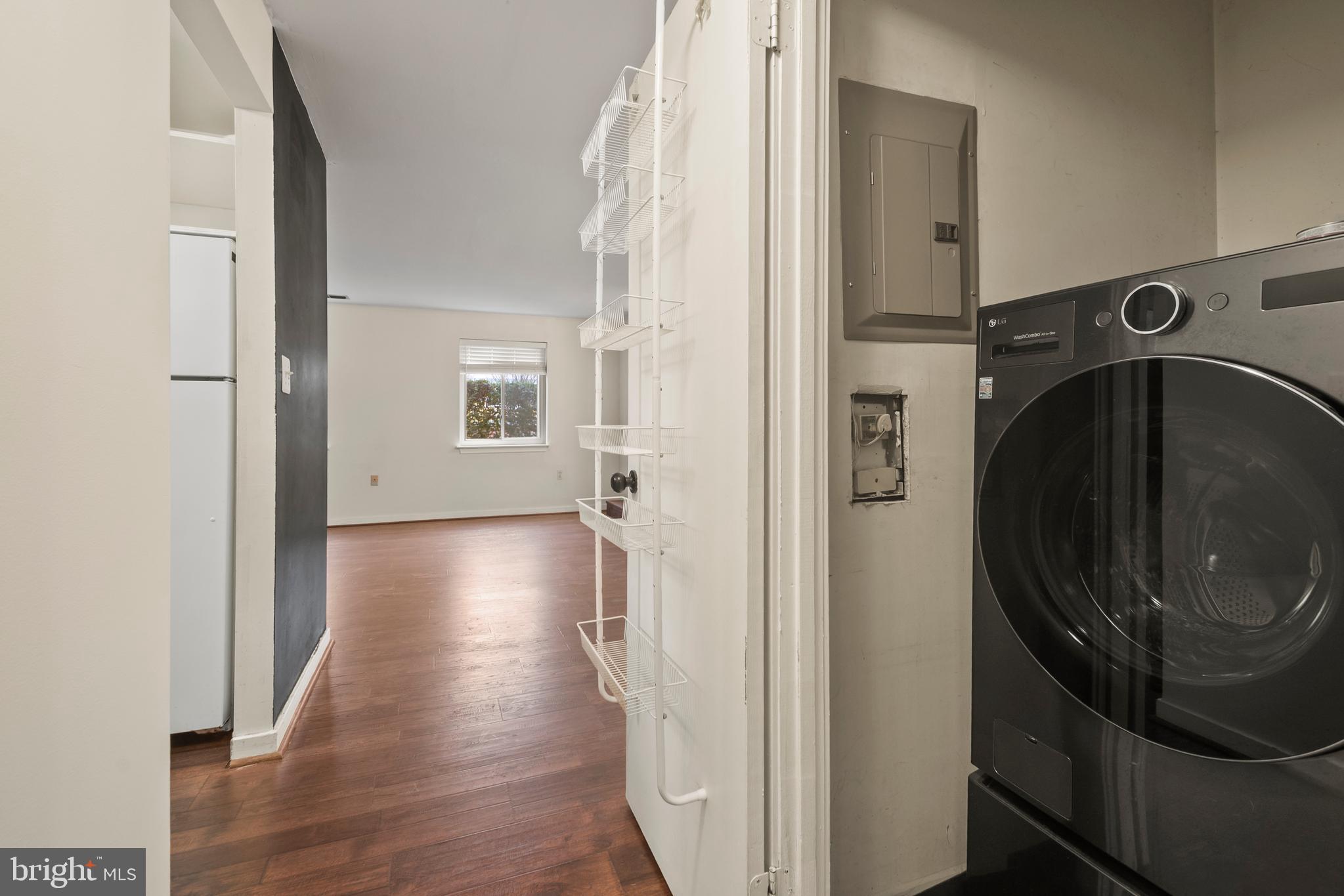 123 W CONWAY STREET R 58