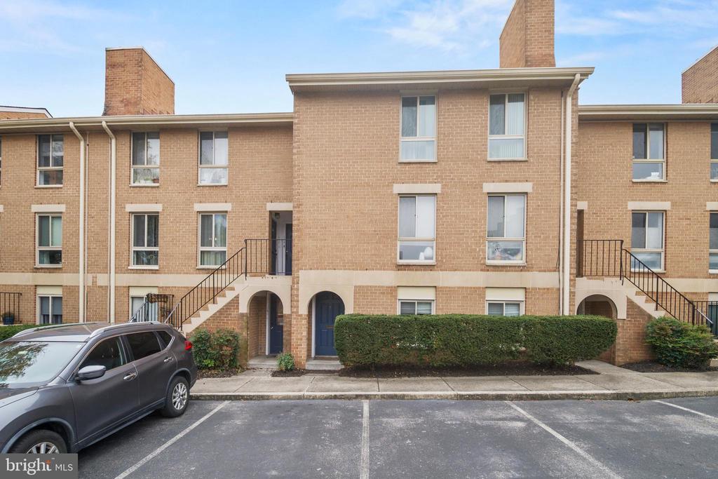 123 W CONWAY STREET R 58
