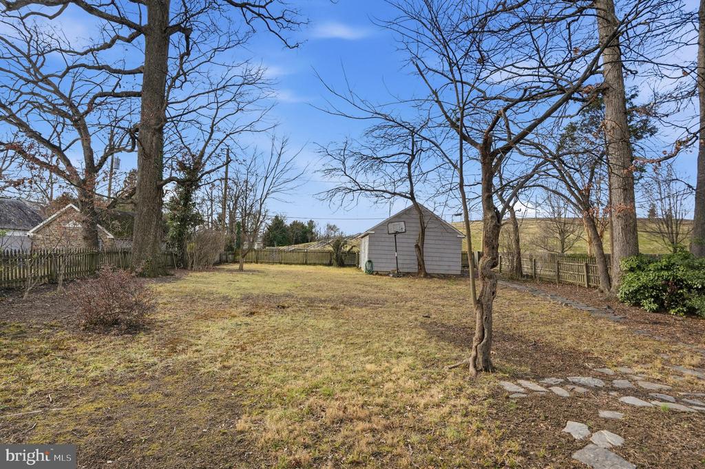 4416 UNDERWOOD ROAD