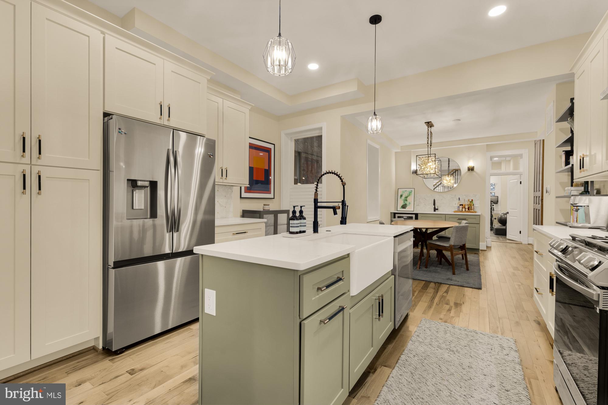 2208 E BALTIMORE STREET