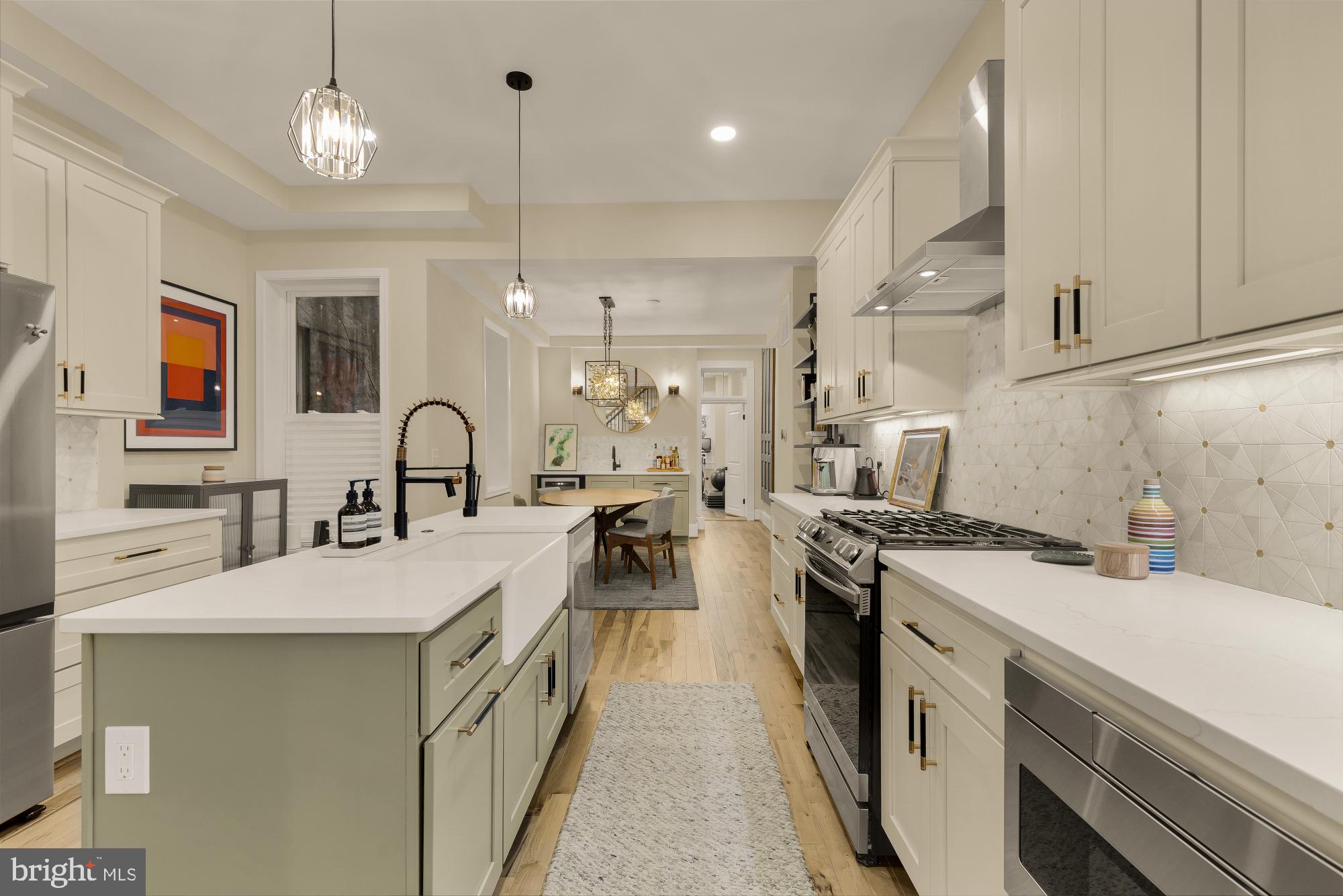 2208 E BALTIMORE STREET