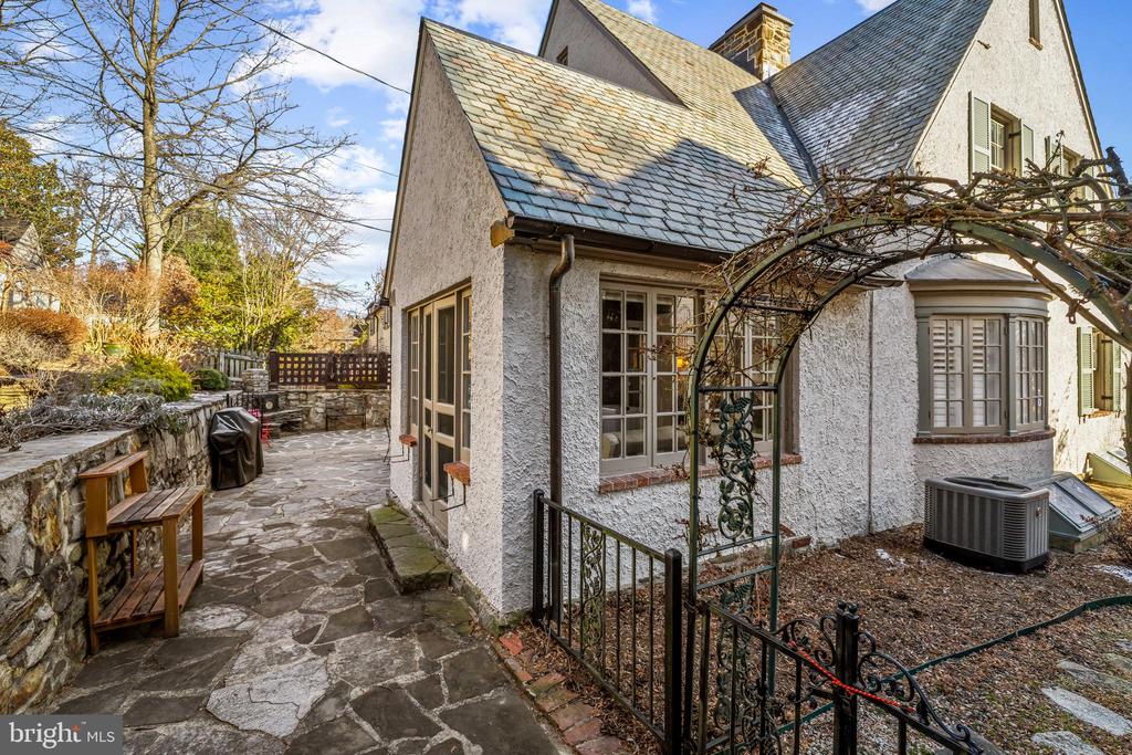 316 TUNBRIDGE ROAD