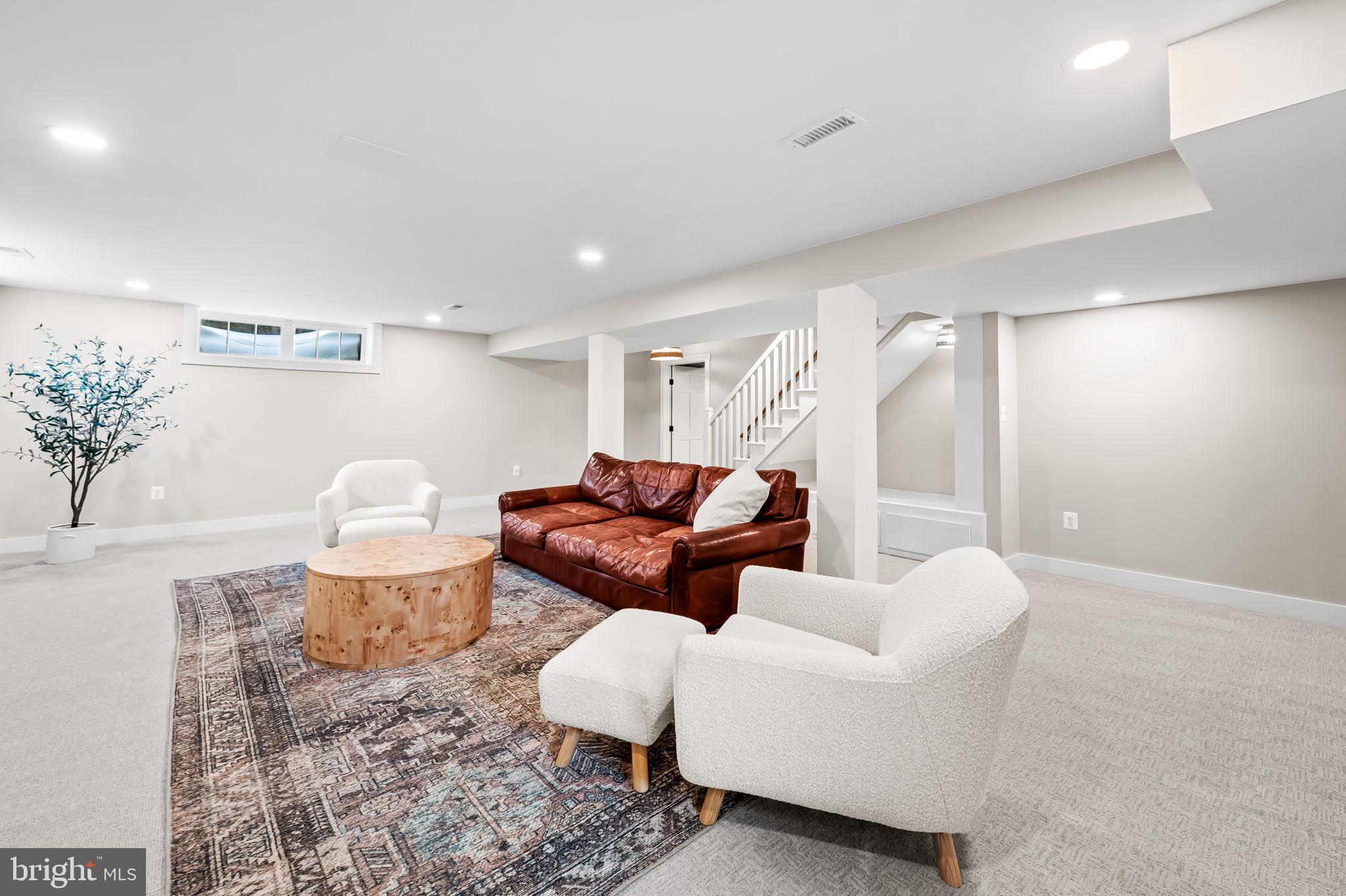 103 SAINT DUNSTANS ROAD