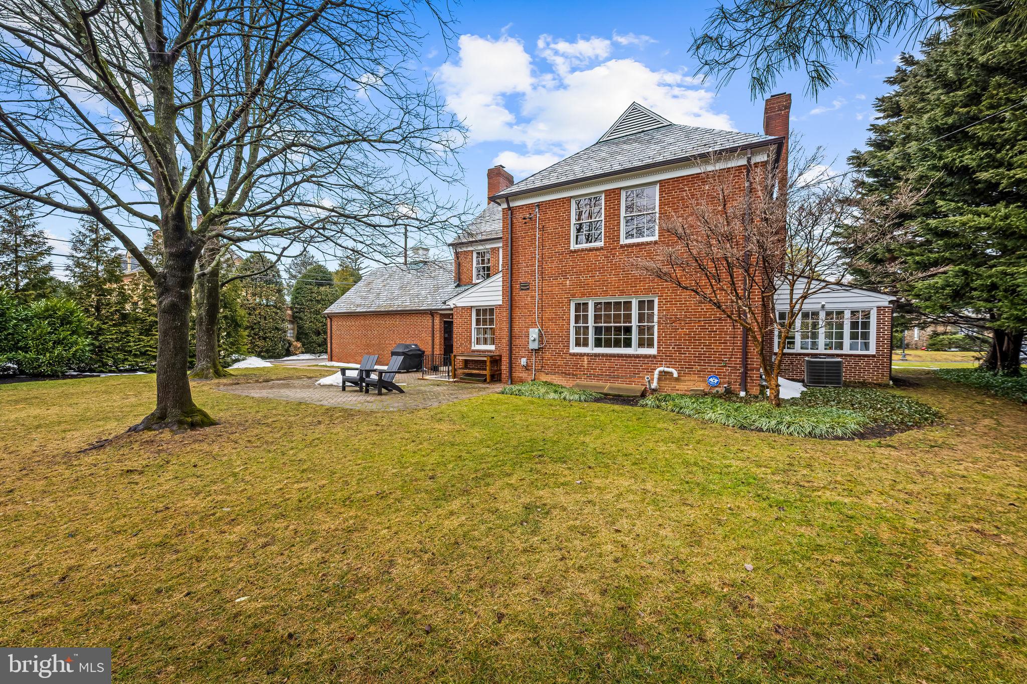 103 SAINT DUNSTANS ROAD