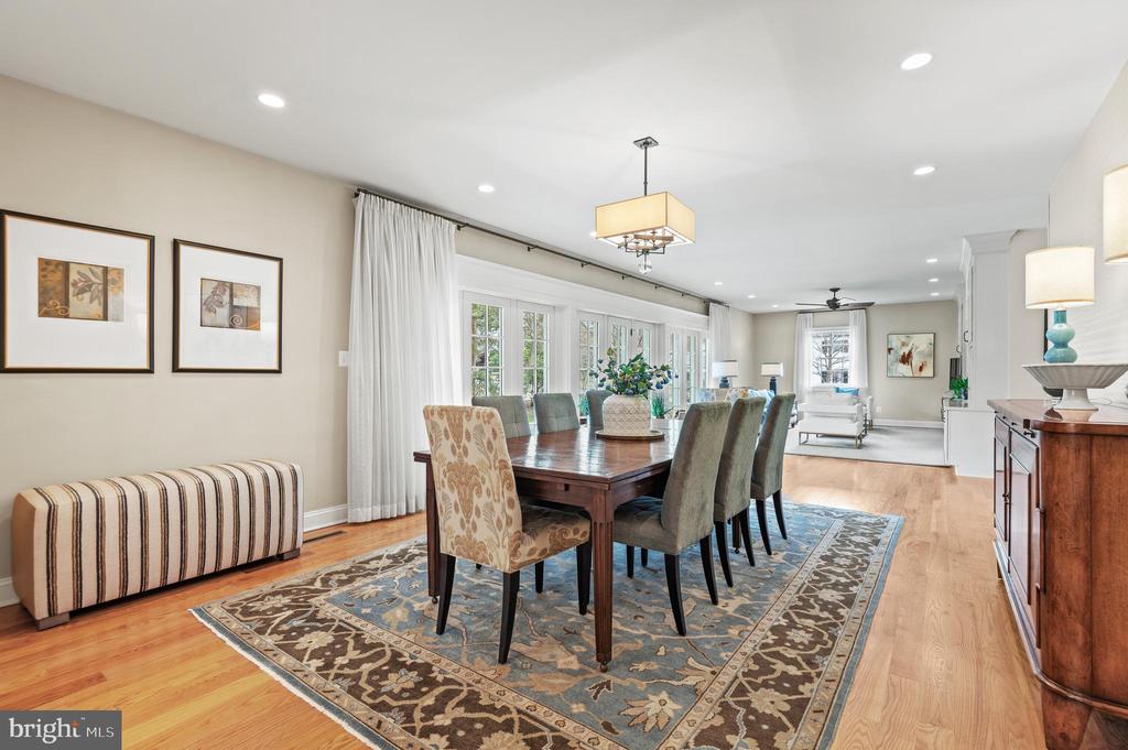 10 OVERHILL ROAD