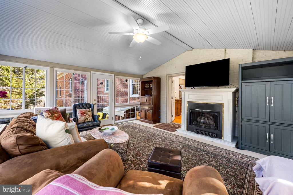 5514 BOXHILL LANE