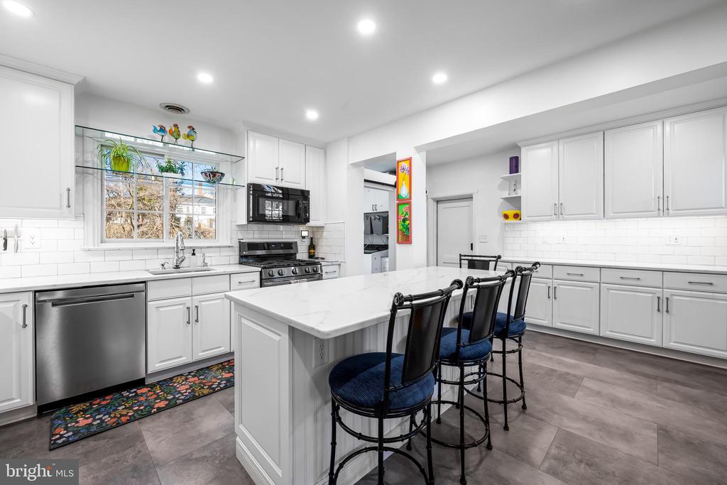 5514 BOXHILL LANE