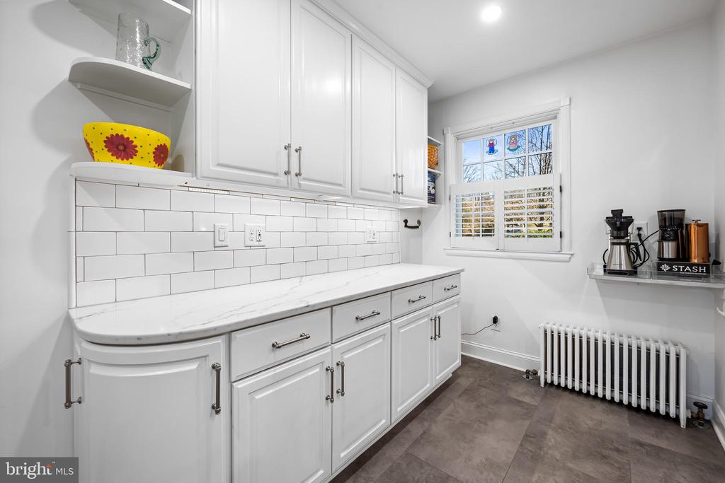 5514 BOXHILL LANE
