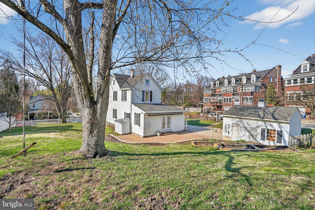 1007 ROLAND HEIGHTS AVENUE