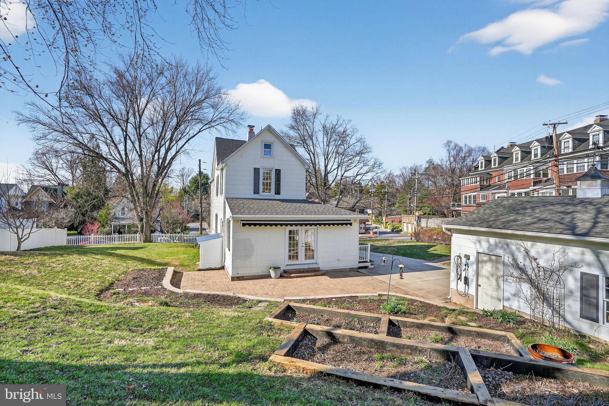 1007 ROLAND HEIGHTS AVENUE