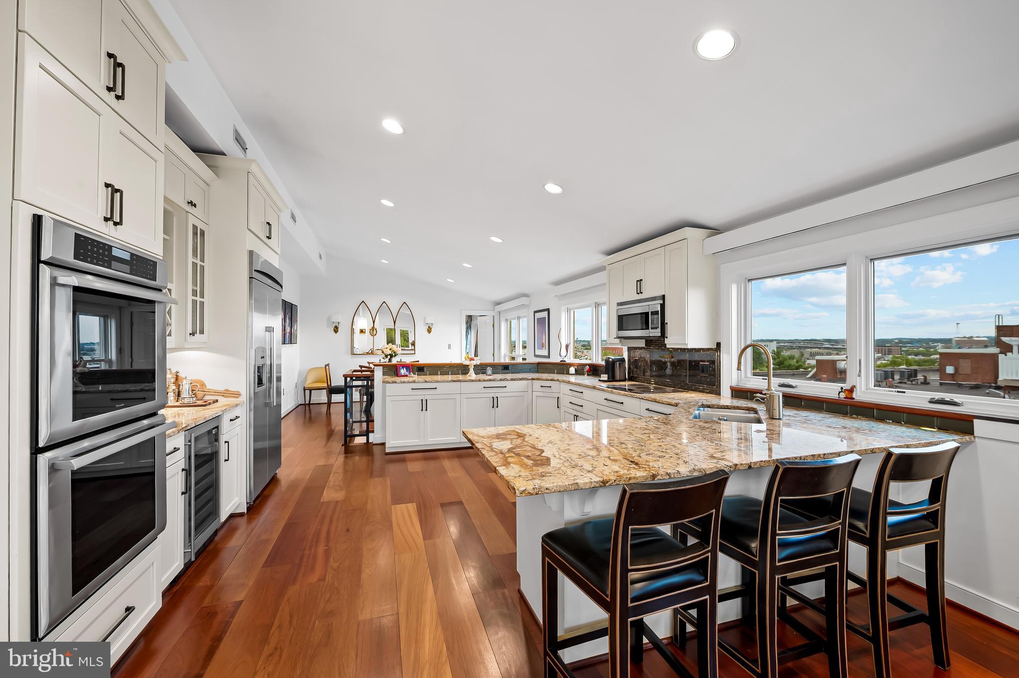 327 WARREN AVENUE J