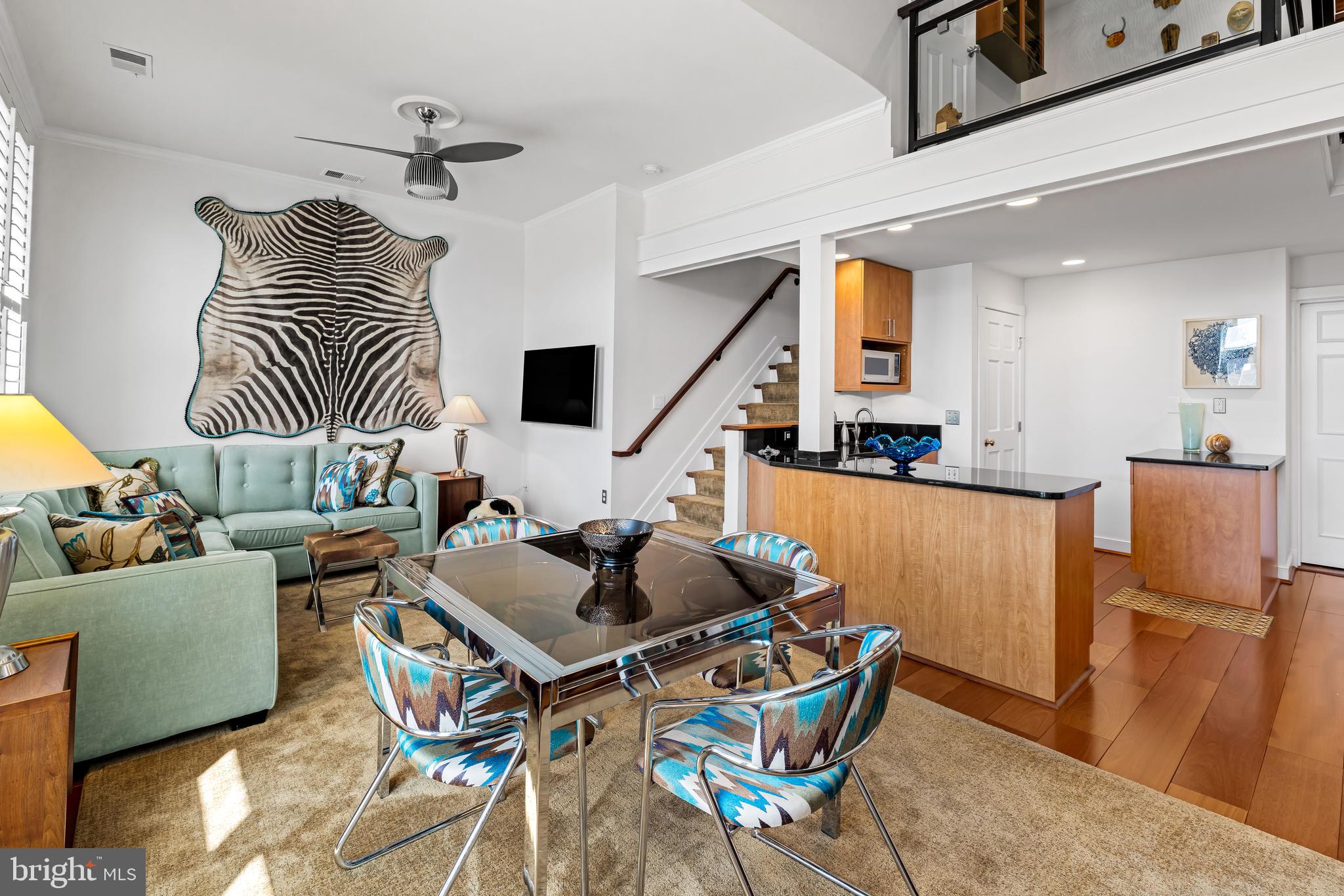 327 WARREN AVENUE J