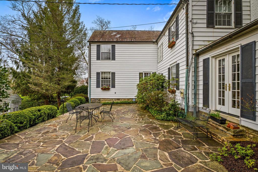 212 WITHERSPOON ROAD