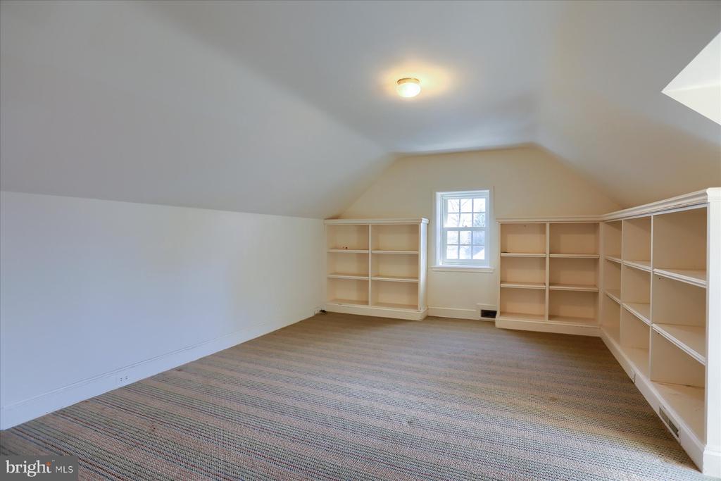 115 WITHERSPOON ROAD