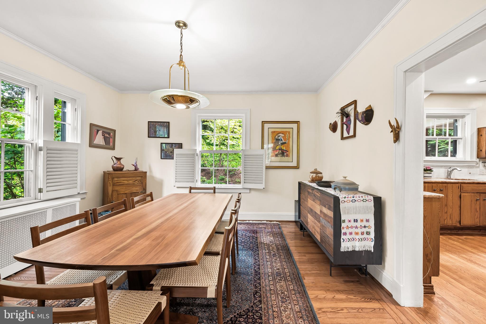 614 W UNIVERSITY PARKWAY