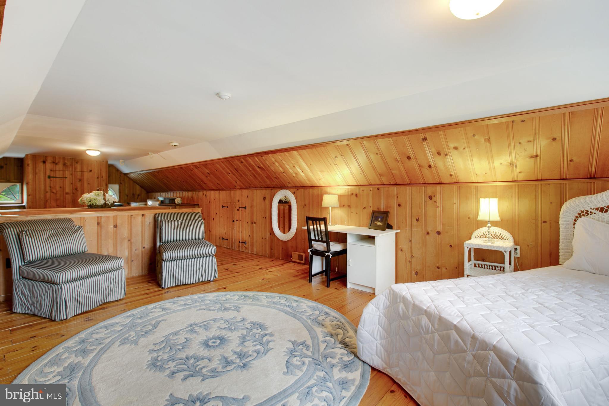 5113 N CHARLES STREET