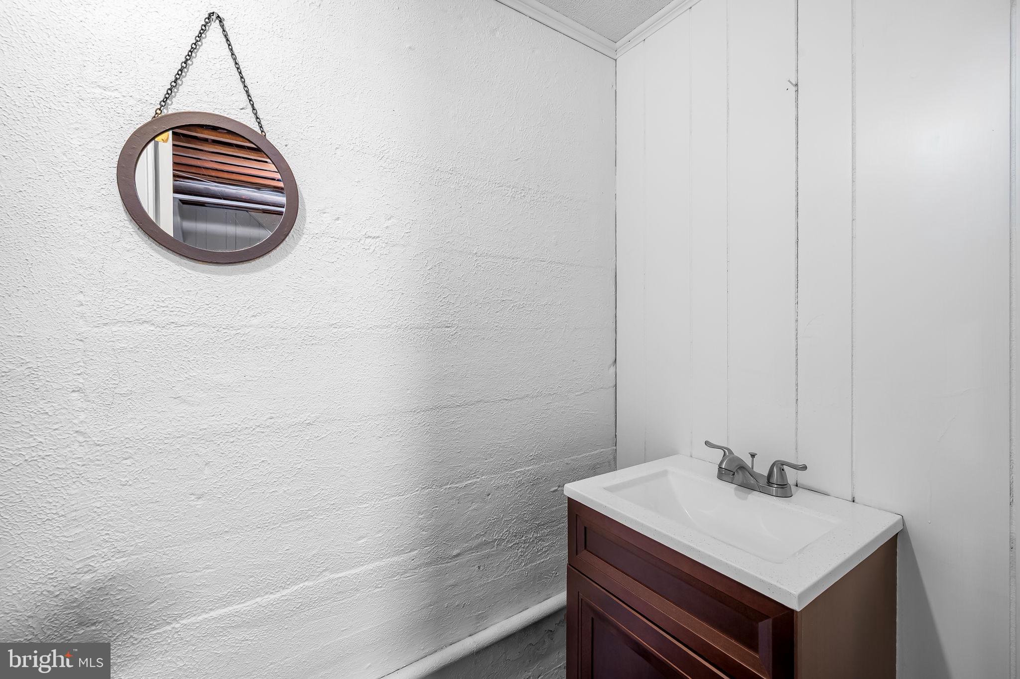 222 HOMEWOOD TERRACE