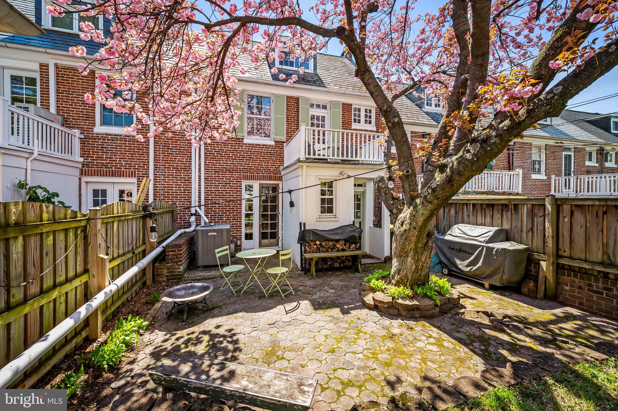 222 HOMEWOOD TERRACE