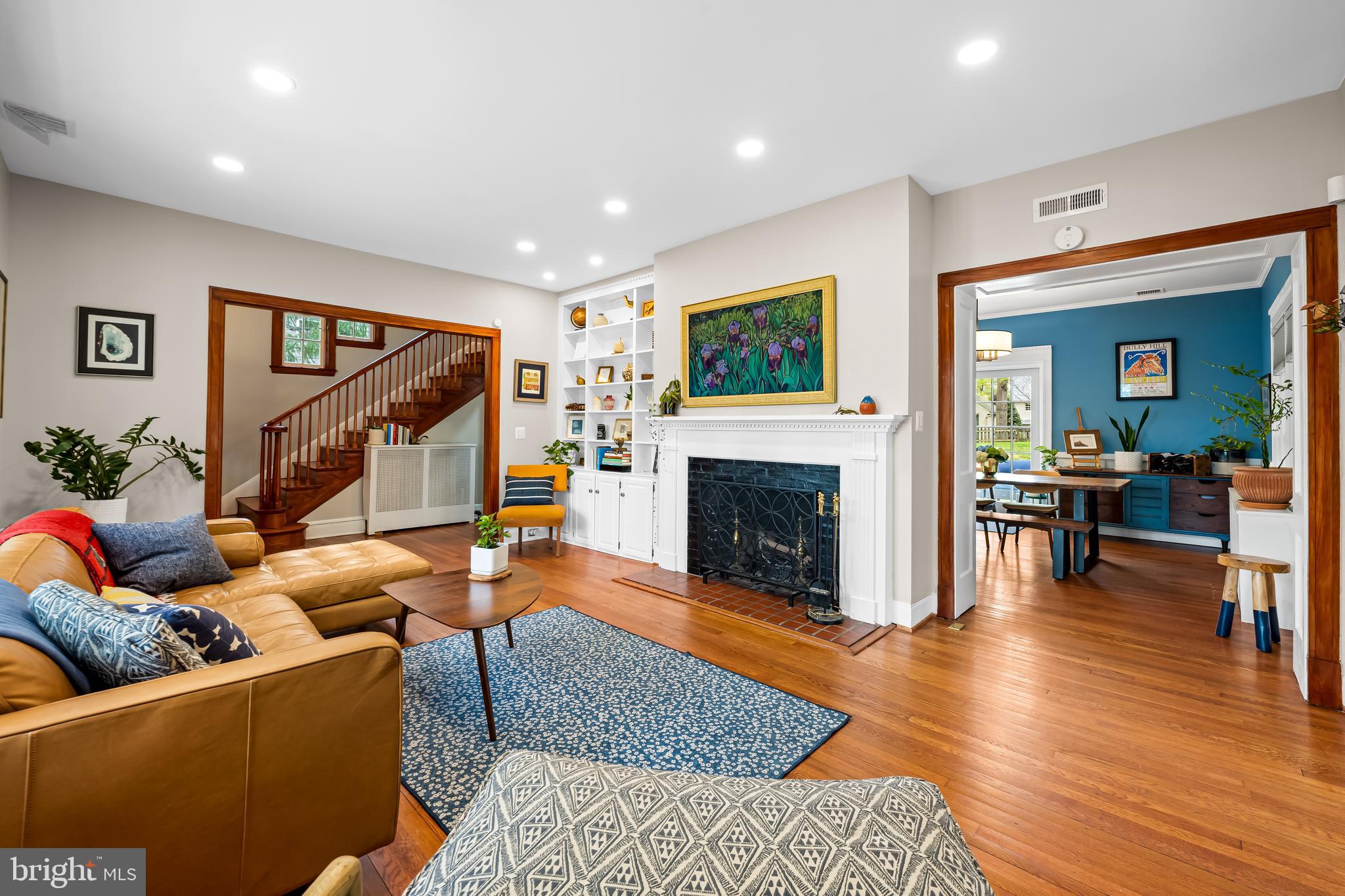 310 THORNHILL ROAD