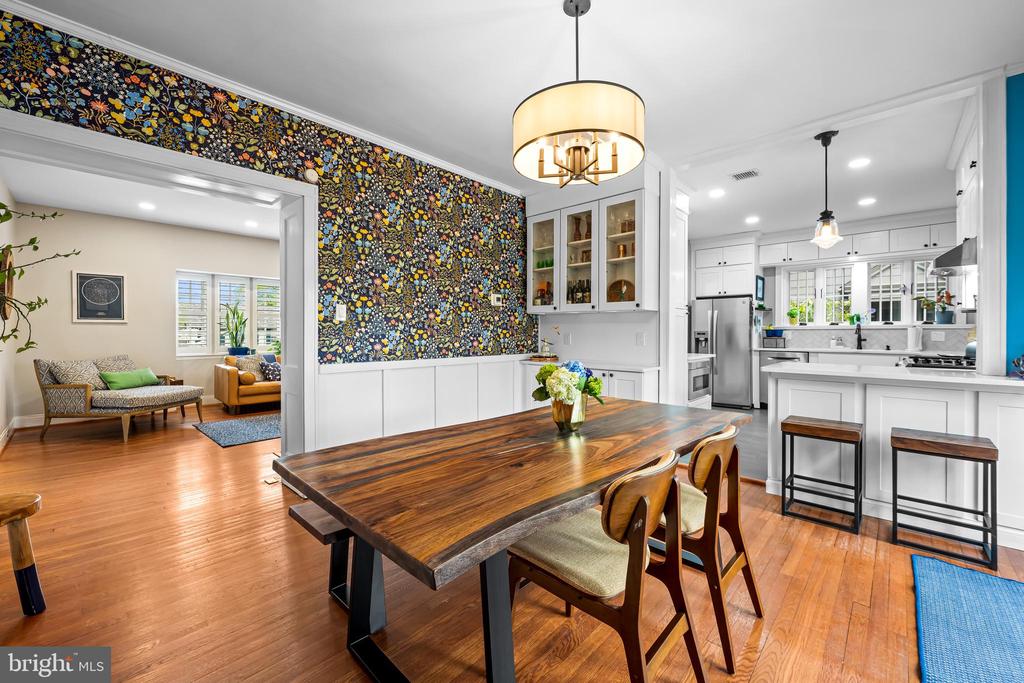 310 THORNHILL ROAD