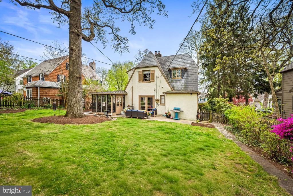 310 THORNHILL ROAD