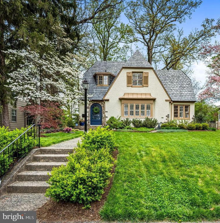 310 THORNHILL ROAD
